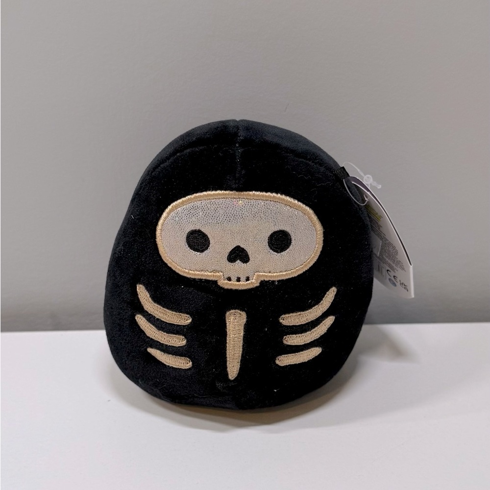 Brand New 5” Halloween Stix Squishmallows Black and White Plush Set